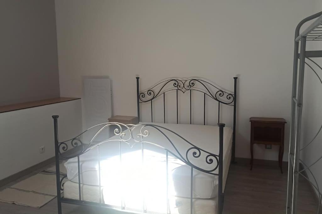 60 M² Deux Chambres Centre Ville Montpellier Eksteriør bilde